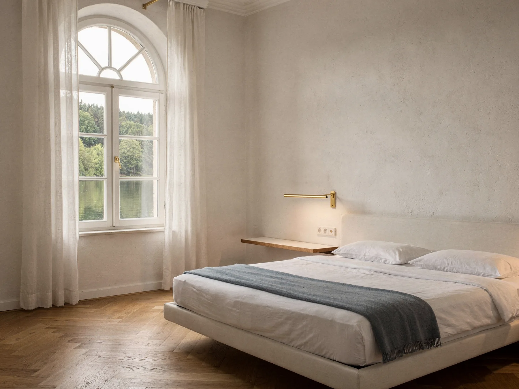 Schloss-Suite mit Seeblick und Balkon